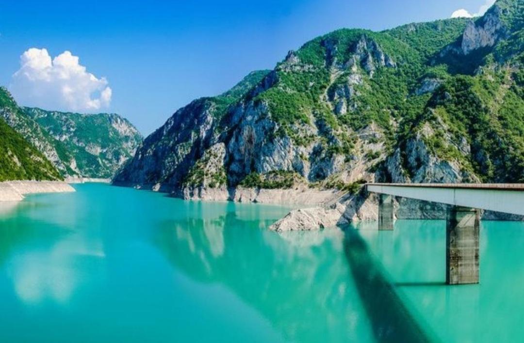 Apartment Holiday Lake - Piva 2022 プルジネ エクステリア 写真