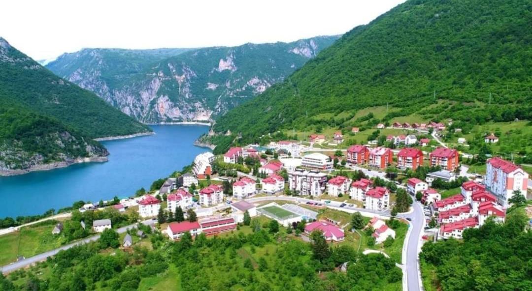 Apartment Holiday Lake - Piva 2022 プルジネ エクステリア 写真