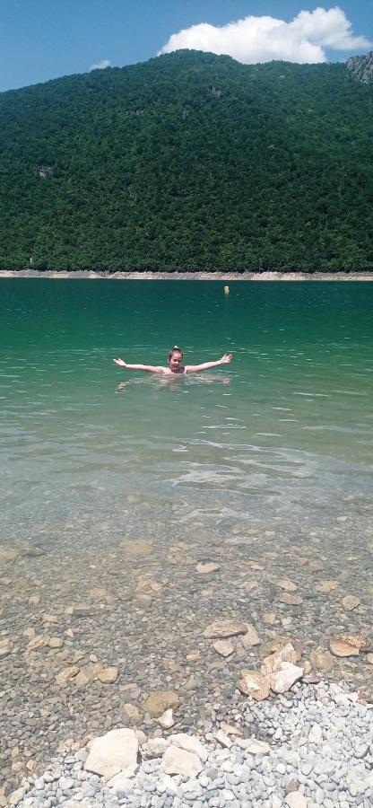 Apartment Holiday Lake - Piva 2022 プルジネ エクステリア 写真